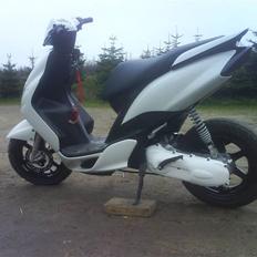 Yamaha Jog R ( EFTER )  BYTTET