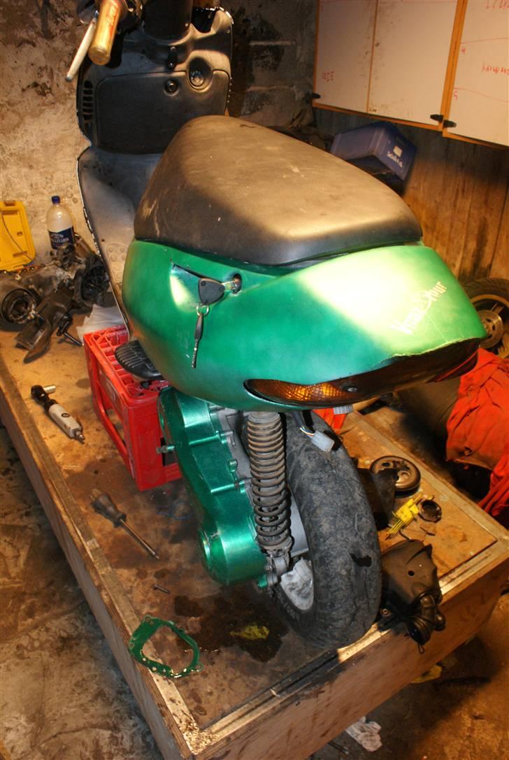 Aprilia sonic væk - lidt fra siden også da billede 4