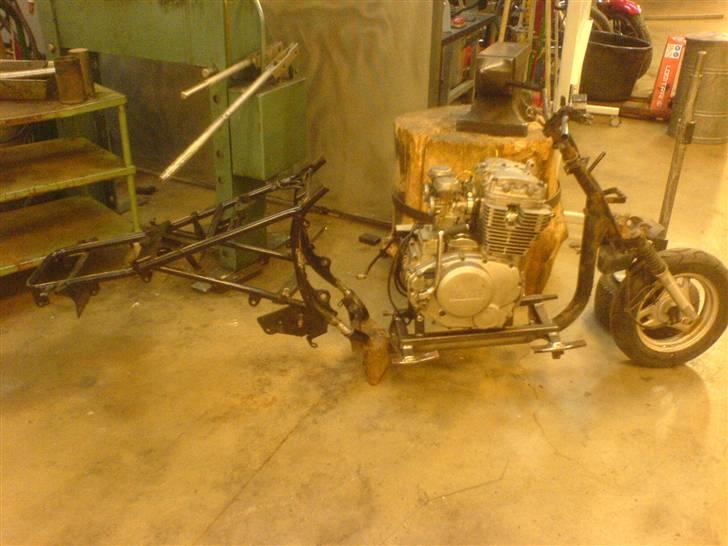 PGO comet 400cc væk billede 7