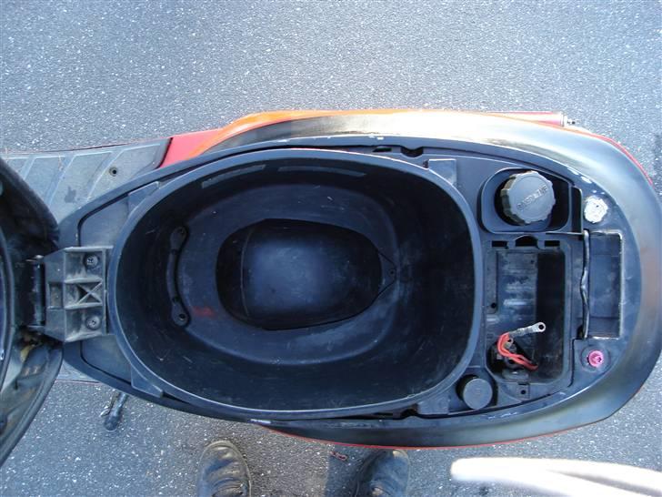 Piaggio Zip (solgt) billede 8