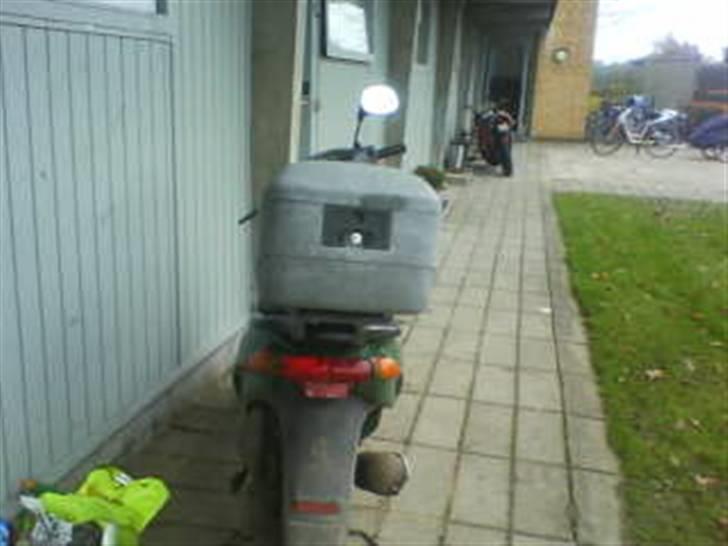 Piaggio typoon SOLGT - da den blev købt 08 billede 1