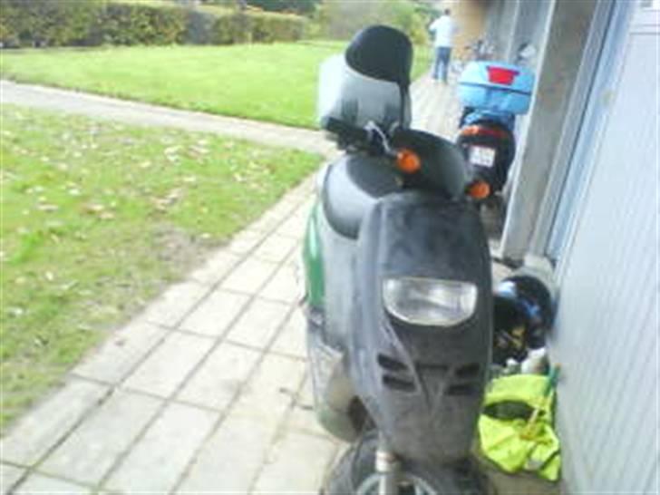 Piaggio typoon SOLGT - da den blev købt 08 billede 2