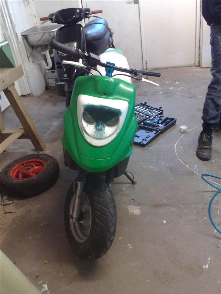 Piaggio Typhoon " Tyffe " Solgt - Tyffe i Baggrunden med Joes Hot :D  billede 9