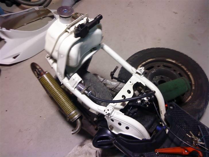 Yamaha jog  solgt billede 9