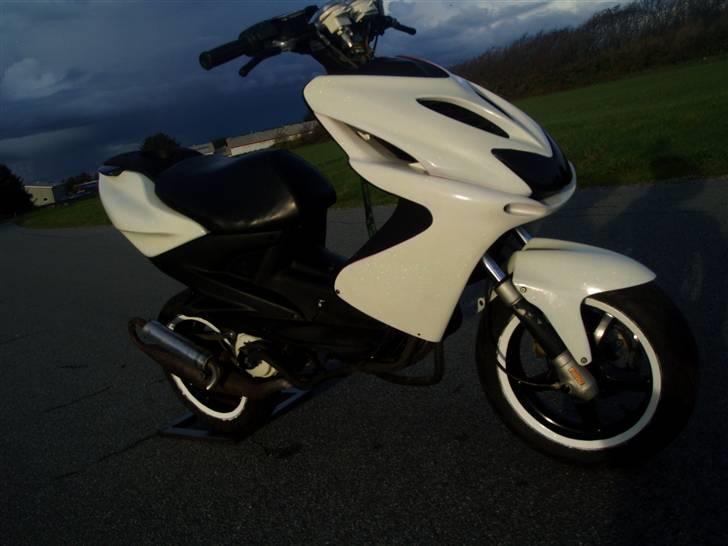 Yamaha Aerox billede 2