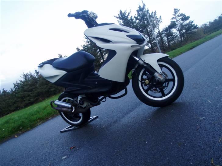 Yamaha Aerox billede 19