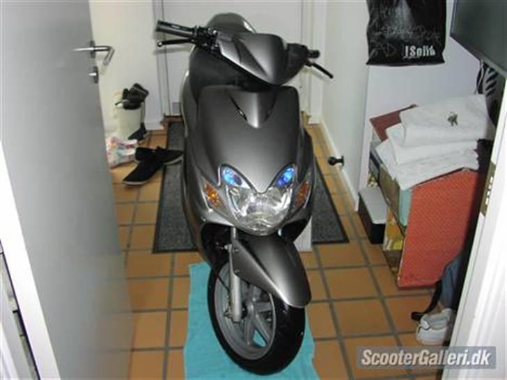 Yamaha Jog R  billede 1