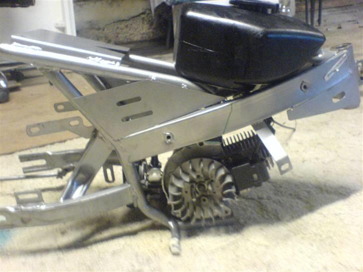 MiniBike 49 cc solgt - Fra den anden side billede 5