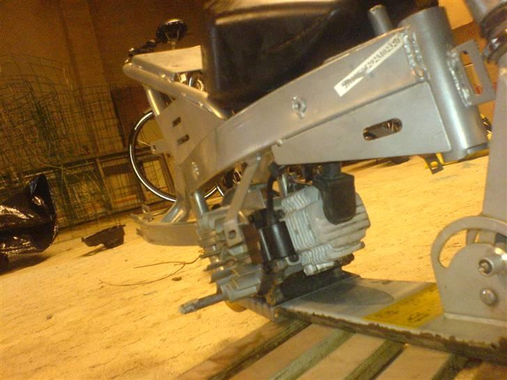 MiniBike 49 cc solgt - Også sådan. Bare lidt hævet billede 9