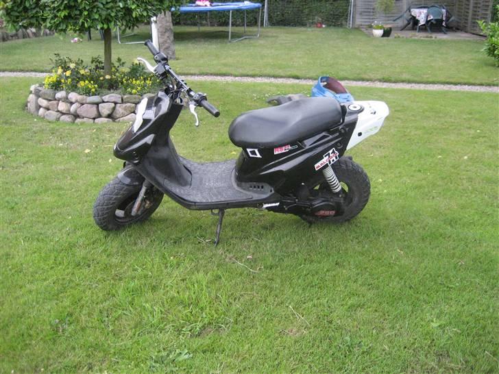 PGO Hot 50 solgt billede 2