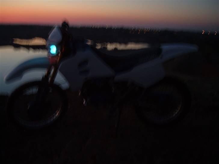 Suzuki RMX billede 3