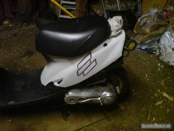 Yamaha Jog As FØR [Udsolgt] - den er skilt nu . vent til den er færdig billede 3