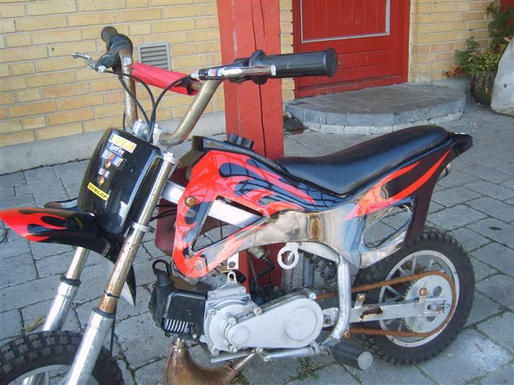 MiniBike 49cc børnecrosser -BYTTET billede 5