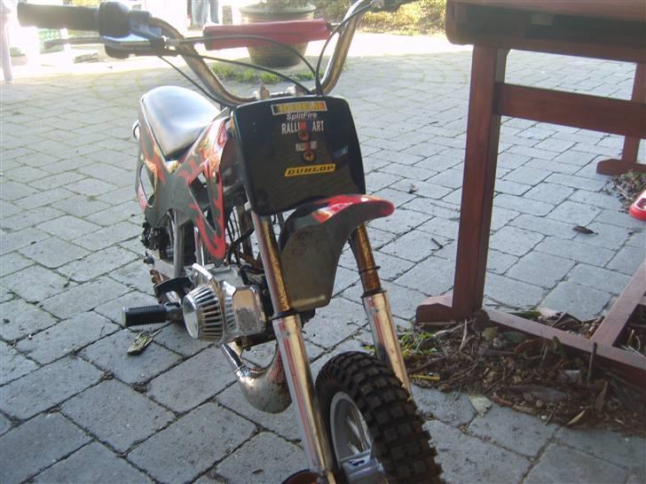 MiniBike 49cc børnecrosser -BYTTET billede 7