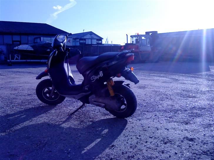 Aprilia Rally *Stage6* SOLGT! billede 1