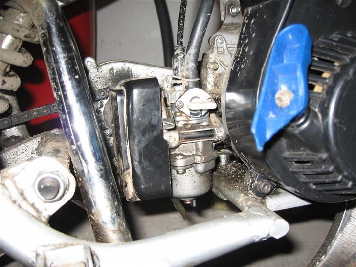 MiniBike 47cc - Karburatoren 15mm. billede 2