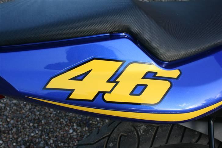 Yamaha TZR Limited Edtion byttet billede 4