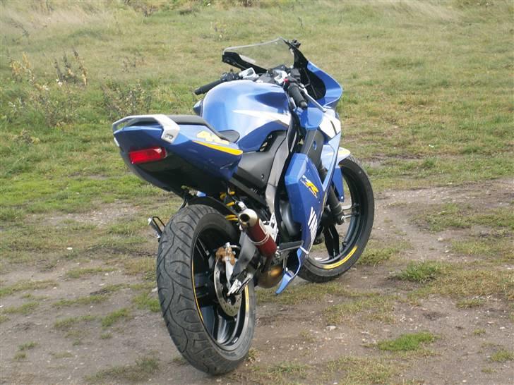 Yamaha TZR Limited Edtion byttet billede 7