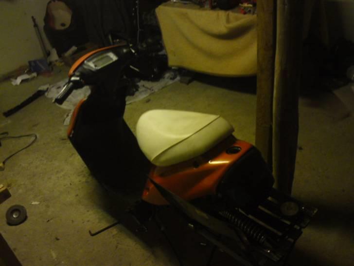 Yamaha Jog AS ``SOLGT´´ billede 2