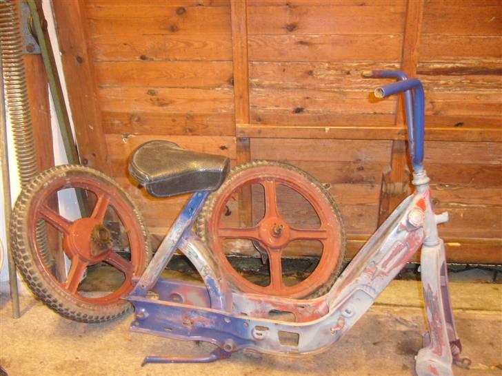 Vespa caio billede 1