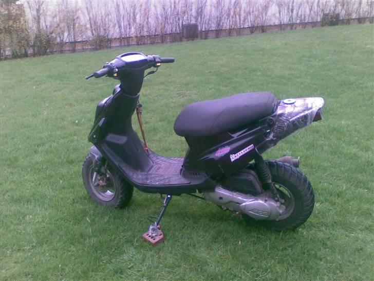 PGO Hot 50 billede 1