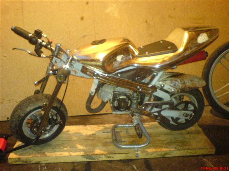 MiniBike *POCKETBIKE* / *BYTTET* billede 1