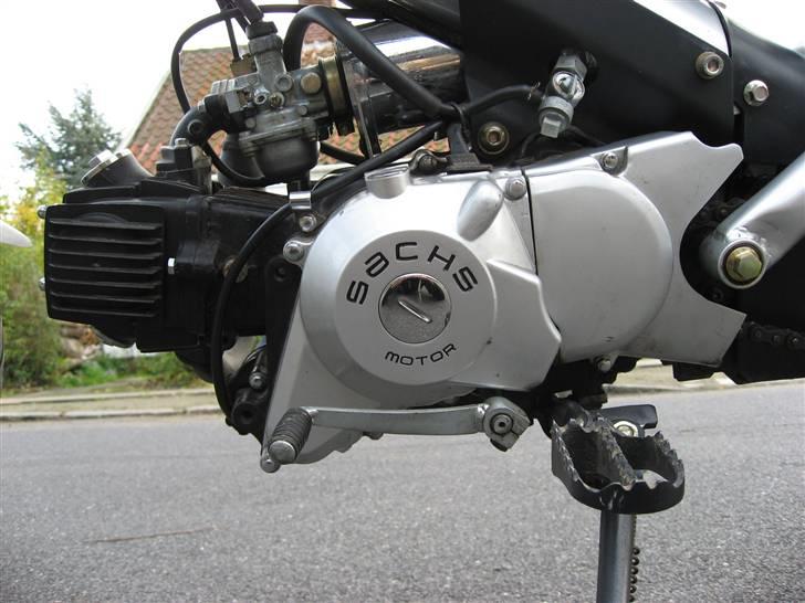 Sachs Madass billede 3