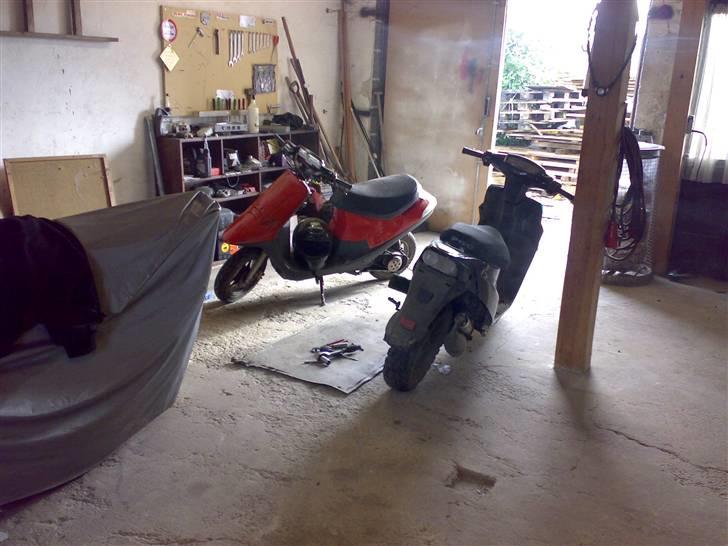 PGO comet solgt billede 16