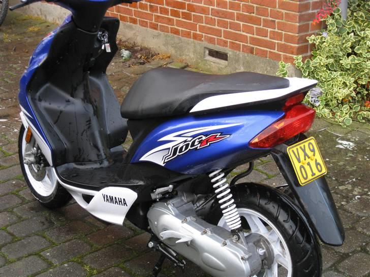 Yamaha jog r  billede 4