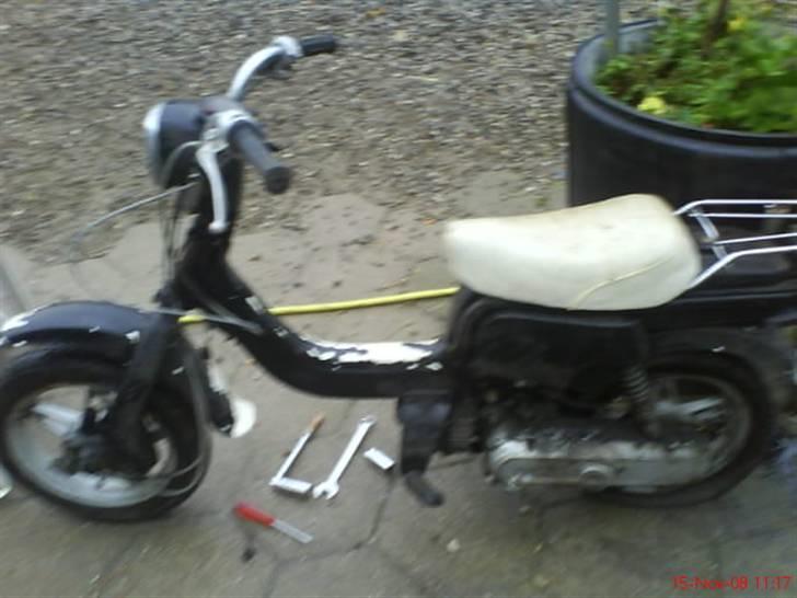 Suzuki fz50  SOLGT billede 1