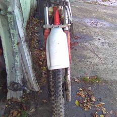 Yamaha yz125cc LC (SKALDET)