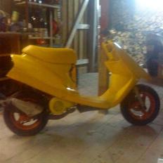 Yamaha jog- TIL SALG