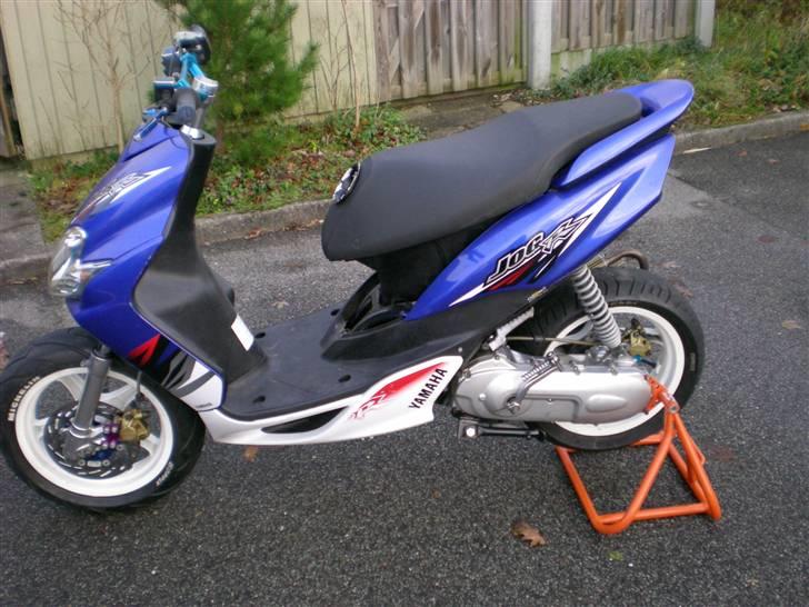 Yamaha jog R billede 2