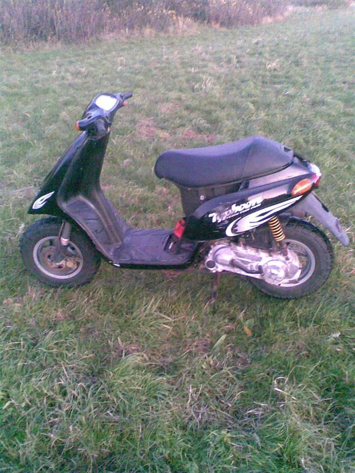 Piaggio typhoon solgt! billede 2