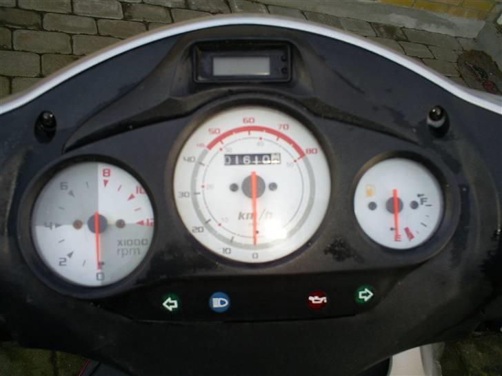 Sym Jet Euro 50 (SOLGT) billede 12