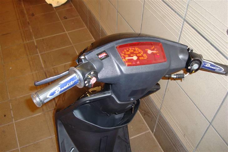 Yamaha Jog as solgt billede 6