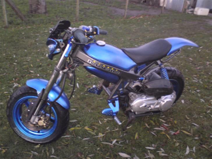 Suzuki Street magic billede 4