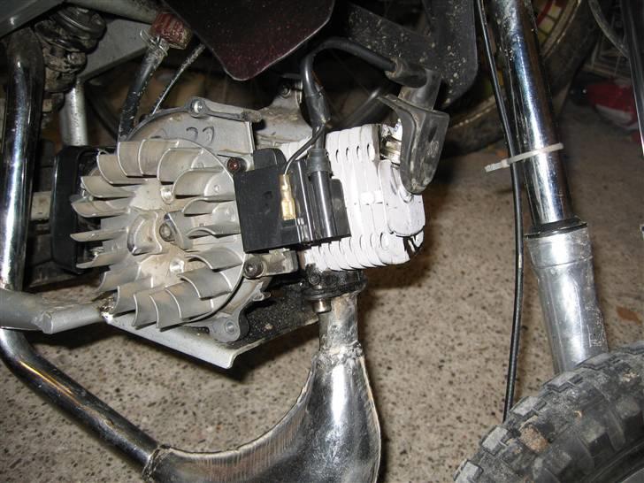 MiniBike 47cc - trækstarteren er taget af. billede 6