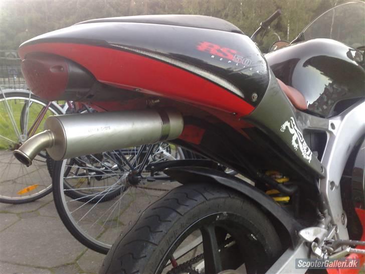 Aprilia RS50 (Lightning 521) - Første rs i dk med oplagt udstødning :-D billede 15