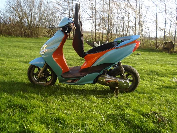 Yamaha Jog R  /SOLGT/ - Lir :P ! billede 1