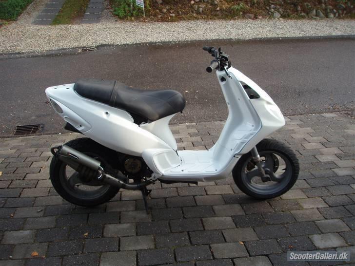 Piaggio NRG SÆLGES 4000,- KONTANT billede 2