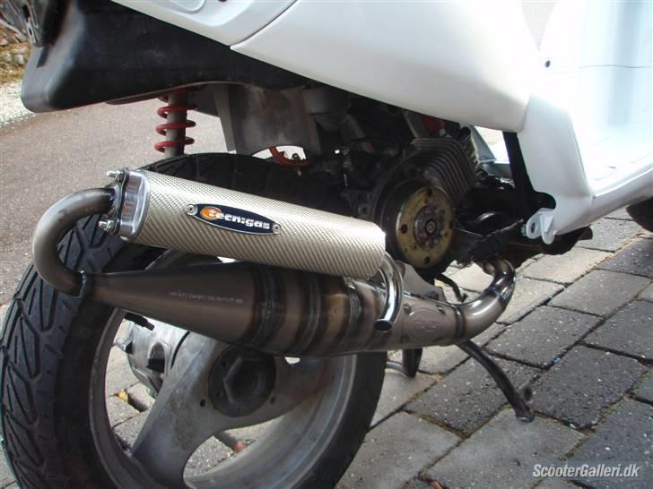 Piaggio NRG SÆLGES 4000,- KONTANT billede 5