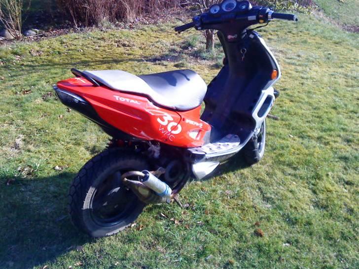 Peugeot Speedfight 2 MHR Solgt - Sådan som speedfighten står nu, den er næsten færdig billede 3