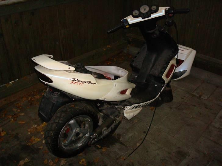 Peugeot speedfight sport "solgt" billede 2