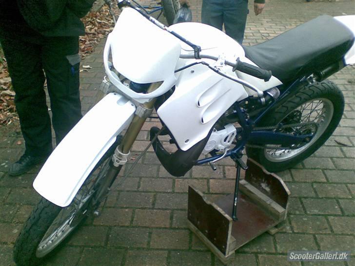 Derbi Senda R byttet billede 3