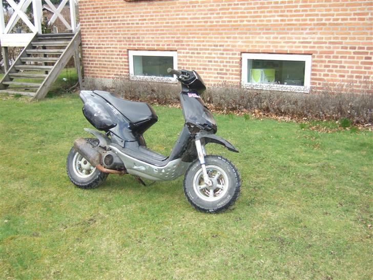 Aprilia rally ac total skadet. billede 13