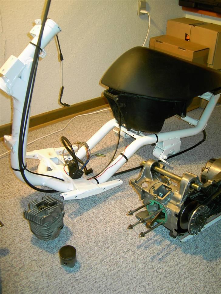 Aprilia Sonic // Solgt // billede 4