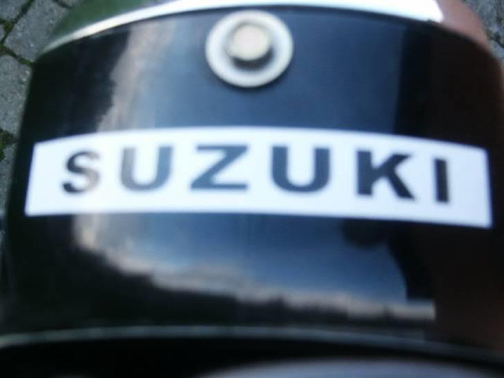 Suzuki FZ50 $SOLGT$ billede 8