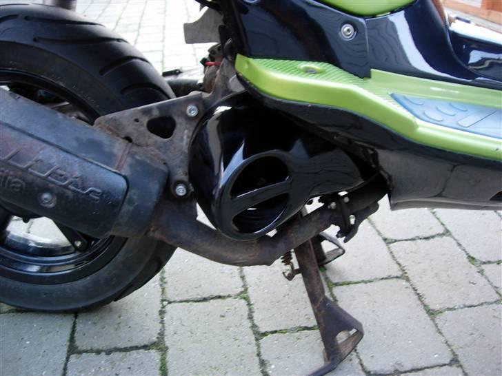 Aprilia Rally EFTER (Solgt) - Ser mega godt ud når grissetrynen er spartlet ind (selv lavet det)  billede 4