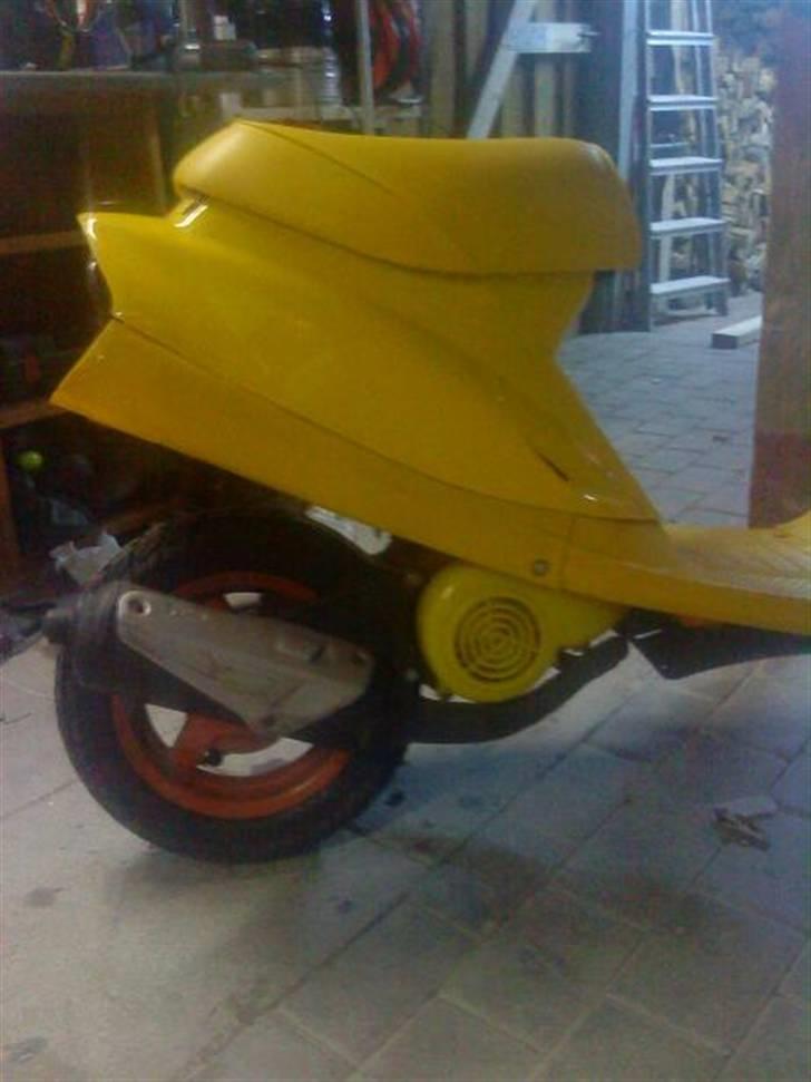 Yamaha jog- TIL SALG billede 2